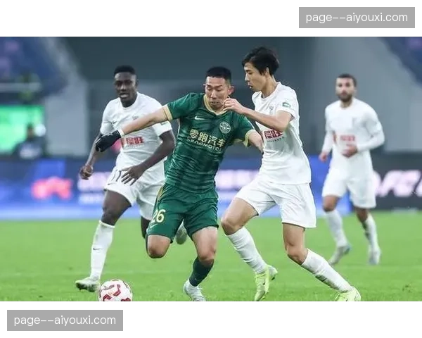 大连英博主场力克海港 升班马展现顽强防守韧性